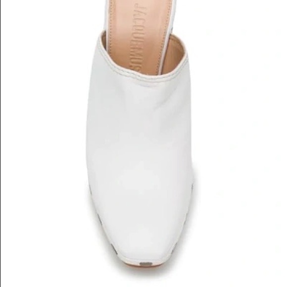 JACQUEMUS Les Sabots Leather Mules In White - Picture 5 of 11